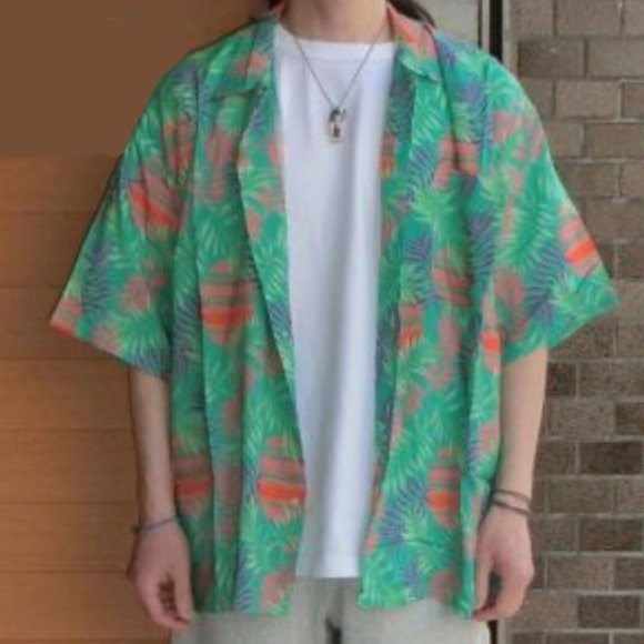 Boardies Rising Palms Men's Swim Shirt. NWT. Small. Green. Orange. Purple - Picture 2 of 5